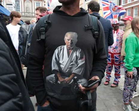 Devoted Followers Assemble in Windsor to Animate the President’s Festival of Minimal Action
